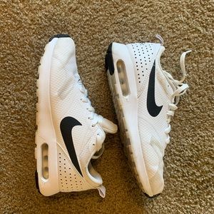 Women’s Nike Air Max